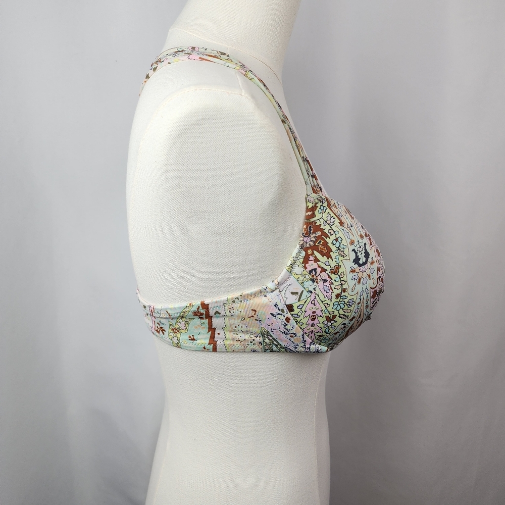 Victoria's Secret Women's The Fabulous Macramé Bikini Top Size 36C - Picture 4 of 10